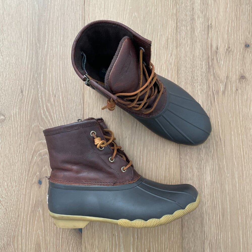 Sperry Boots Women 8 Saltwater Duck Brown Leather STS97480 Waterproof Tan Lug